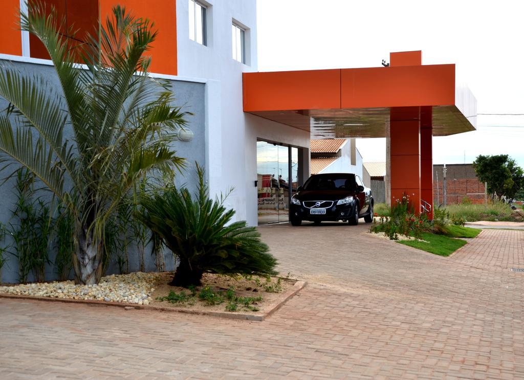 Semprehotel Três Lagoas Exteriér fotografie