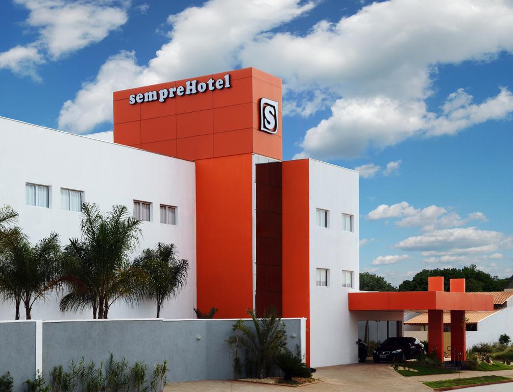 Semprehotel Três Lagoas Exteriér fotografie