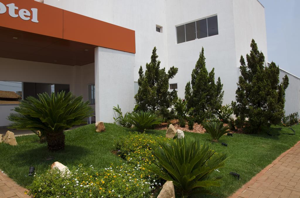 Semprehotel Três Lagoas Exteriér fotografie